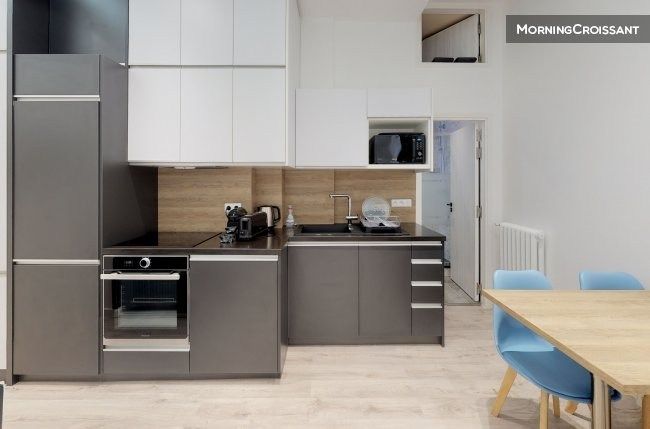 apartment 1 room for sale on PARIS (75008)
