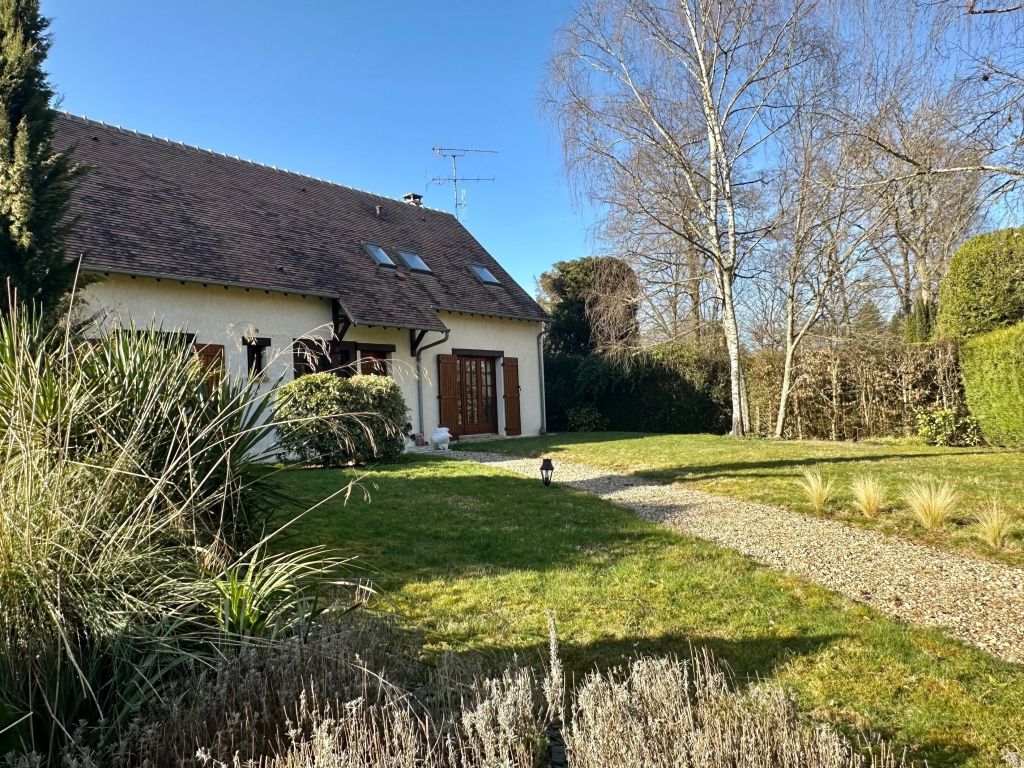 maison 6 pièces en vente sur POIGNY LA FORET (78125)