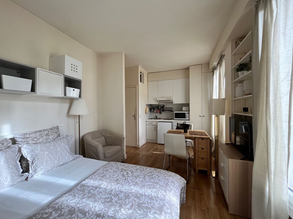 apartment 1 room for rent on PARIS (75016)