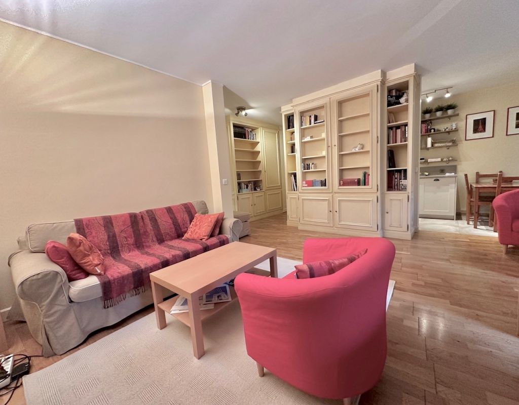 apartment 1 room for sale on NEUILLY SUR SEINE (92200)