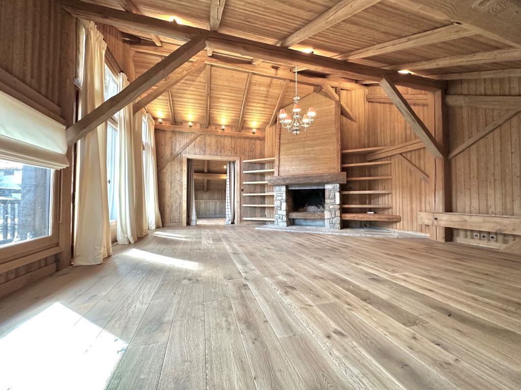 apartment 5 rooms for sale on MEGEVE (74120)